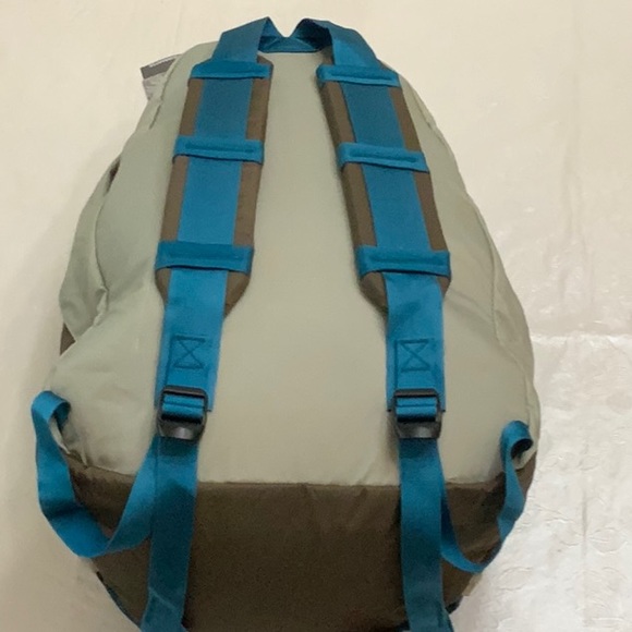 Jansport POWDERHORN backpack-Lt French Grey/Cilantro Grn - Picture 14 of 16